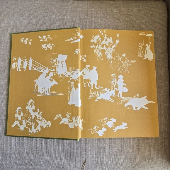 Walt Disney's Books "STORIES FROM OTHER LANDS" "WORLDS OF NATURE" 1965 - Picture 8 of 12